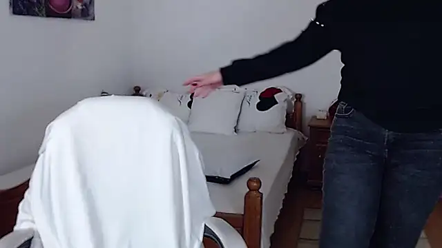 evamaria2024 online show from 03-20-25, 08:42