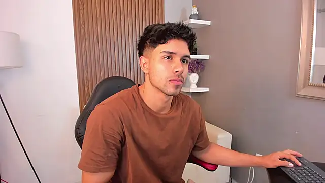 liam collins21 online show from 02-20-25, 11:42