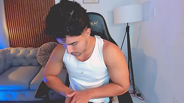 liam collins21 online show from 10-24-25, 11:50