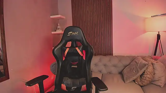 Snapshot of liam_collins21 chatting on 01-18-26, 11:58 liam collins21 online show from 01-18-26, 11:58