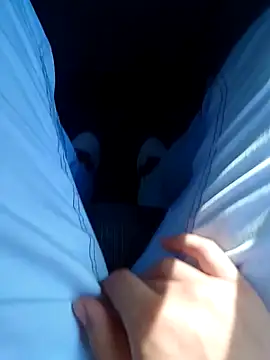 Snapshot of Brutao_ chatting on 11-05-25, 10:48 Brutao online show from 11-05-25, 10:48