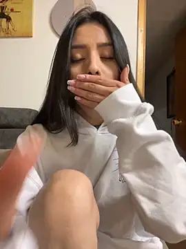 Snapshot of ananya_sex1 chatting on 12-15-24, 10:07 ananya sex1 online show from 12-15-24, 10:07