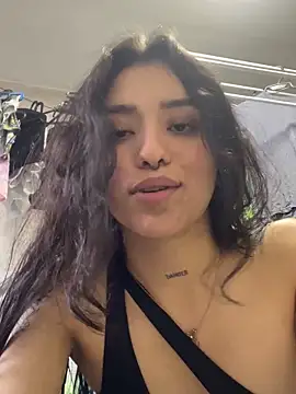 Snapshot of ananya_sex1 chatting on 03-02-25, 11:18 ananya sex1 online show from 03-02-25, 11:18