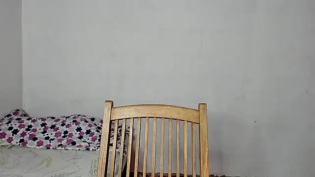 Jade Dorthini online show from 03-15-25, 06:54