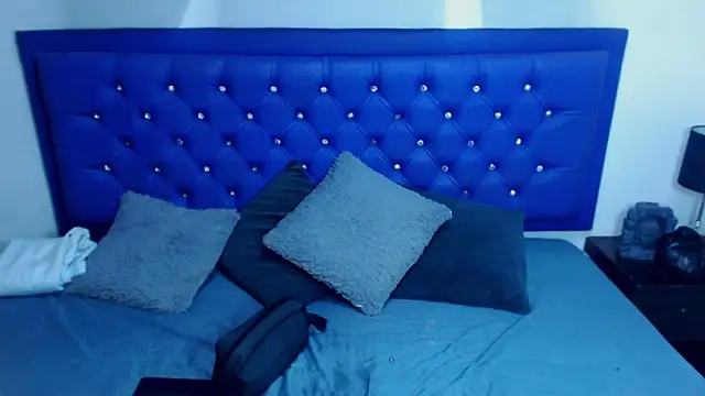 kiwii nasty online show from 11-25-25, 08:20