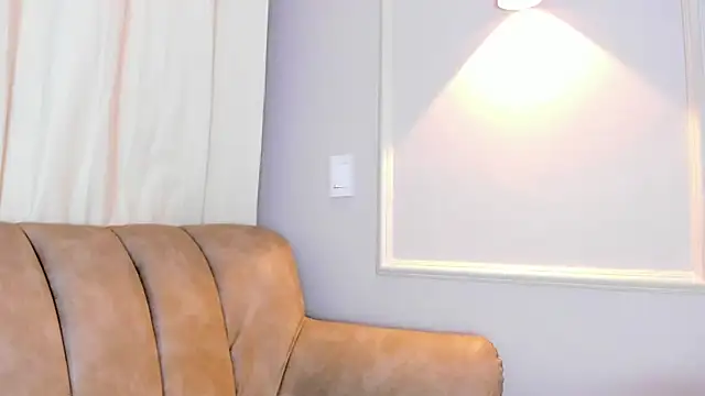 Snapshot of Lia_walton chatting on 03-01-25, 12:01 Lia walton online show from 03-01-25, 12:01