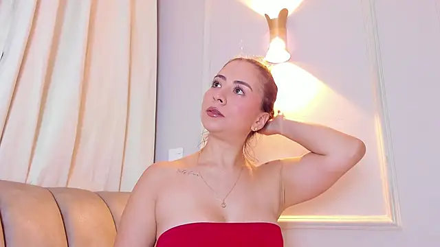 Lia walton online show from 02-24-26, 12:47