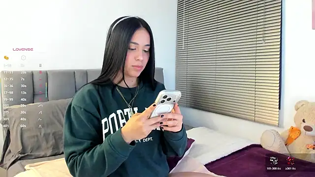 Snapshot of Gigi-bom chatting on 02-24-26, 11:14 Gigi-bom online show from 02-24-26, 11:14