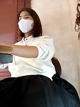 Michiko1 online show from 03-11-25, 05:16