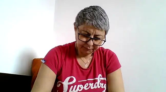 roseblak42 online show from 03-17-25, 09:44