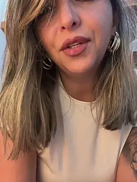  Abril-Office1 online show from 01-13-25, 10:03