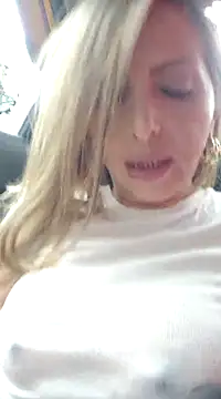  Abril-Office1 online show from 02-17-25, 03:09