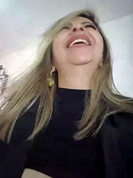  Abril-Office1 online show from 03-17-25, 10:17