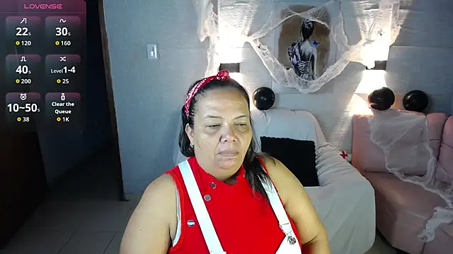 Penelope Nipples  online show from 10-24-25, 11:50