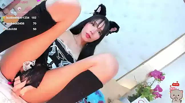 Snapshot of LolaMakenzie chatting on 02-15-25, 07:16 LolaMakenzie online show from 02-15-25, 07:16