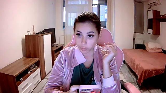 LovelyJulliette online show from 10-03-25, 02:25