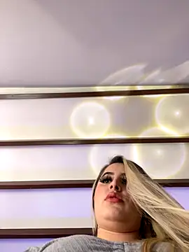 natashasweet online show from 10-18-25, 02:47