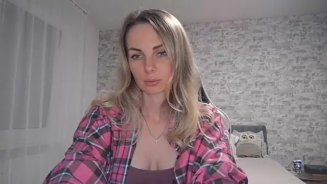 AlissonBia online show from 10-09-25, 08:29