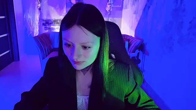 Snapshot of VeliraBraitberg chatting on 12-18-24, 08:09 VeliraBraitberg online show from 12-18-24, 08:09