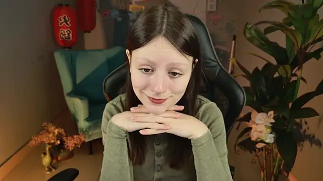 Snapshot of VeliraBraitberg chatting on 01-25-25, 08:10 VeliraBraitberg online show from 01-25-25, 08:10