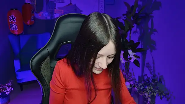 Snapshot of VeliraBraitberg chatting on 02-19-25, 05:05 VeliraBraitberg online show from 02-19-25, 05:05