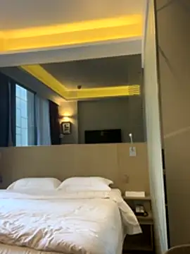 cokezero1668 online show from 11-14-25, 04:22