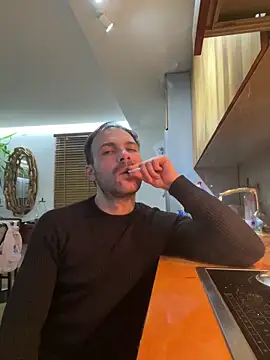 Adventurehotman online show from 02-25-25, 11:33