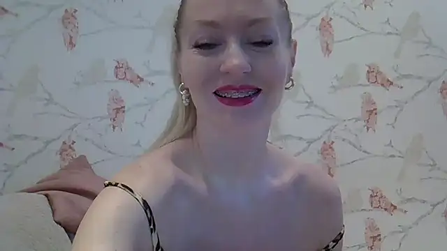 ZarinaSwift online show from 01-15-25, 04:47