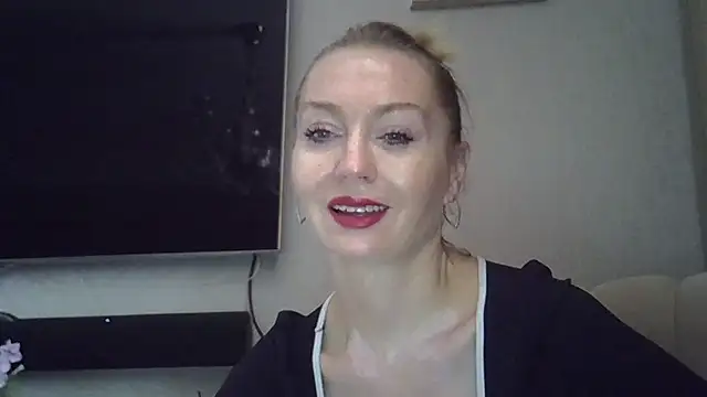 ZarinaSwift online show from 10-04-25, 07:17