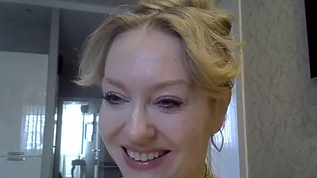 ZarinaSwift online show from 02-13-26, 04:41