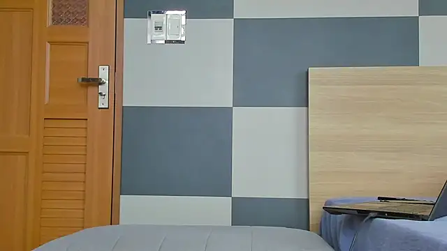 Snapshot of Kiera_Thomas chatting on 11-02-25, 04:37 Kiera Thomas online show from 11-02-25, 04:37