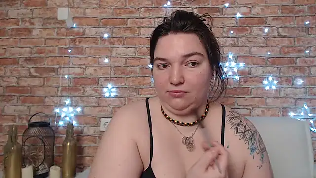 Snapshot of Amelia_Kiss_ chatting on 03-19-25, 12:48 Amelia Kiss online show from 03-19-25, 12:48