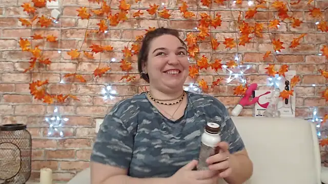 Snapshot of Amelia_Kiss_ chatting on 11-22-25, 01:04 Amelia Kiss online show from 11-22-25, 01:04