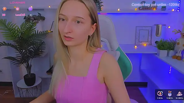  Ri na  online show from 12-26-24, 09:33