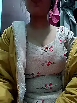 Snapshot of Kavita_ji chatting on 01-10-25, 03:18 Kavita ji online show from 01-10-25, 03:18