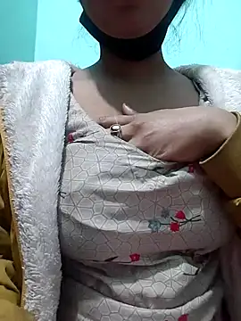 Snapshot of Kavita_ji chatting on 01-13-25, 04:07 Kavita ji online show from 01-13-25, 04:07