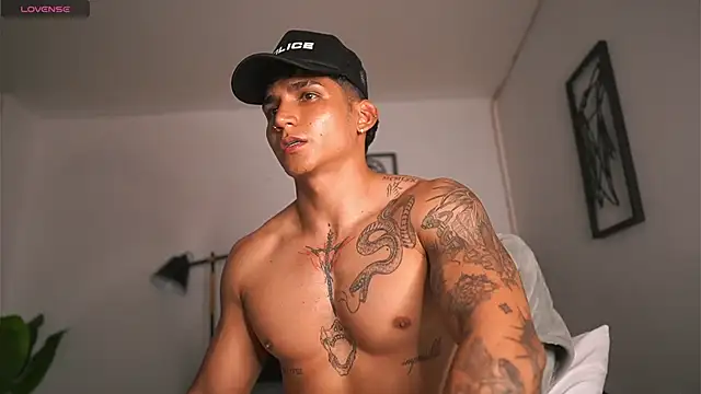 muscle boyhorny online show from 01-16-25, 11:04