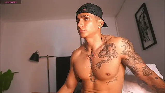muscle boyhorny online show from 01-31-25, 09:16