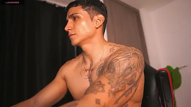 muscle boyhorny online show from 02-15-25, 02:26