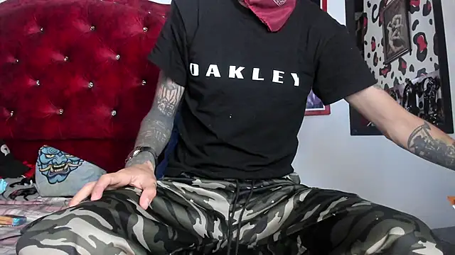 Aaron BigDickxxx online show from 01-16-25, 06:56