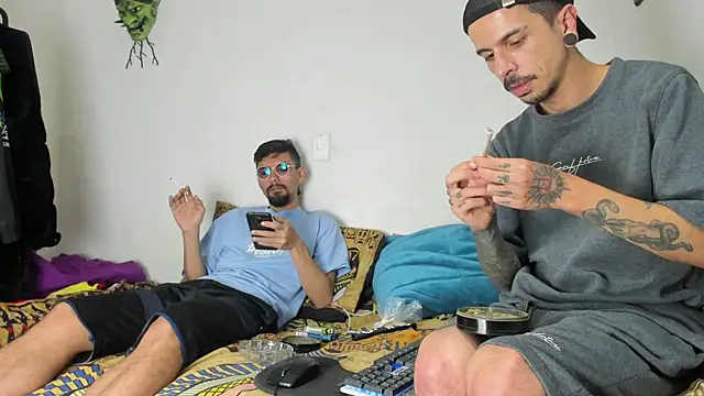 Aaron BigDickxxx online show from 03-30-26, 06:53