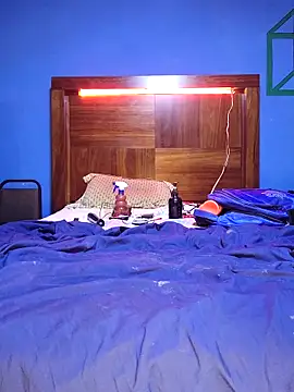 Ricorryxh online show from 10-17-25, 04:37