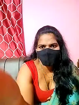 melina214 online show from 12-18-24, 05:42