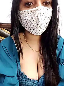 Gloie4u online show from 02-07-25, 02:58