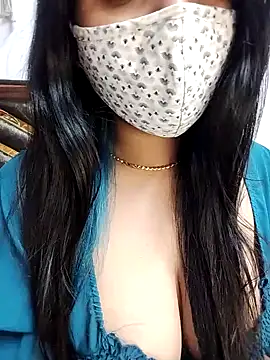 Gloie4u online show from 02-07-25, 06:02