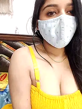 Gloie4u online show from 03-04-25, 05:45