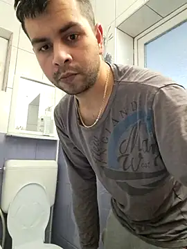 hornny1995 online show from 02-23-25, 07:28