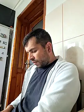 hornny1995 online show from 09-30-25, 12:43