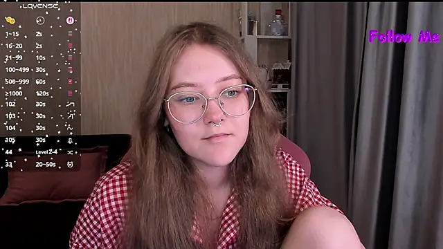 Snapshot of bunny_bubble chatting on 07-21-26, 12:46 bunny bubble online show from 07-21-26, 12:46