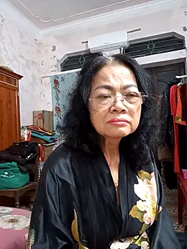 Snapshot of Hotestlove chatting on 03-17-25, 12:14 Hotestlove online show from 03-17-25, 12:14